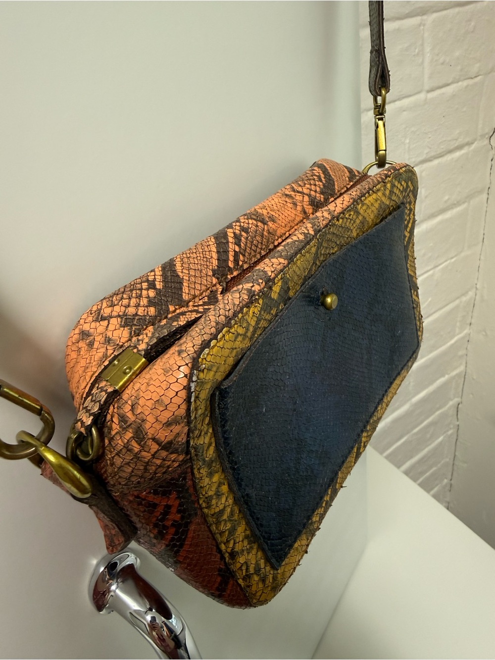 Madewell Yellow & Navy Snakeskin-Print Crossbody - Picture 4 of 16
